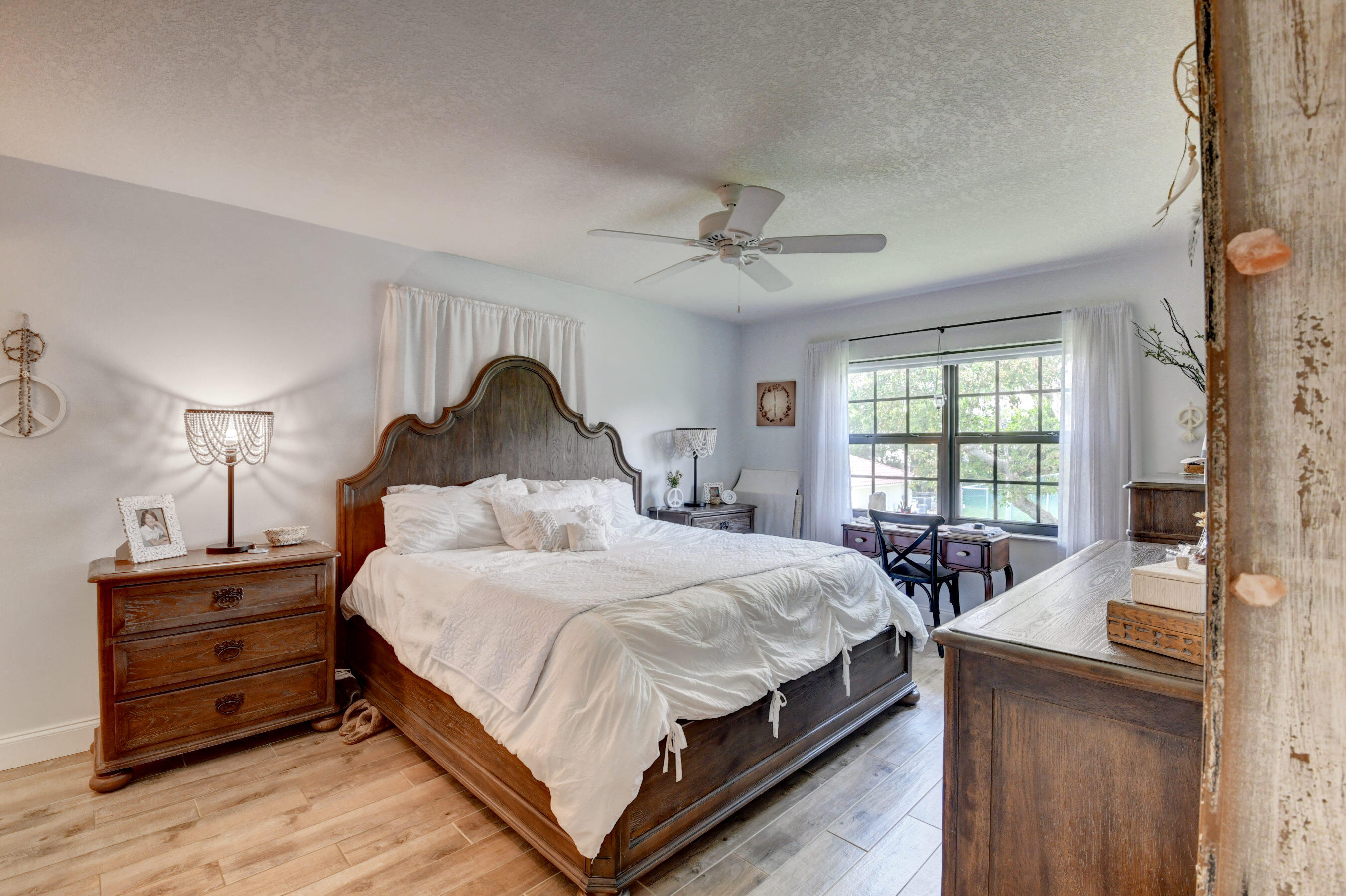 TROPIC VIEW CONDO - Residential