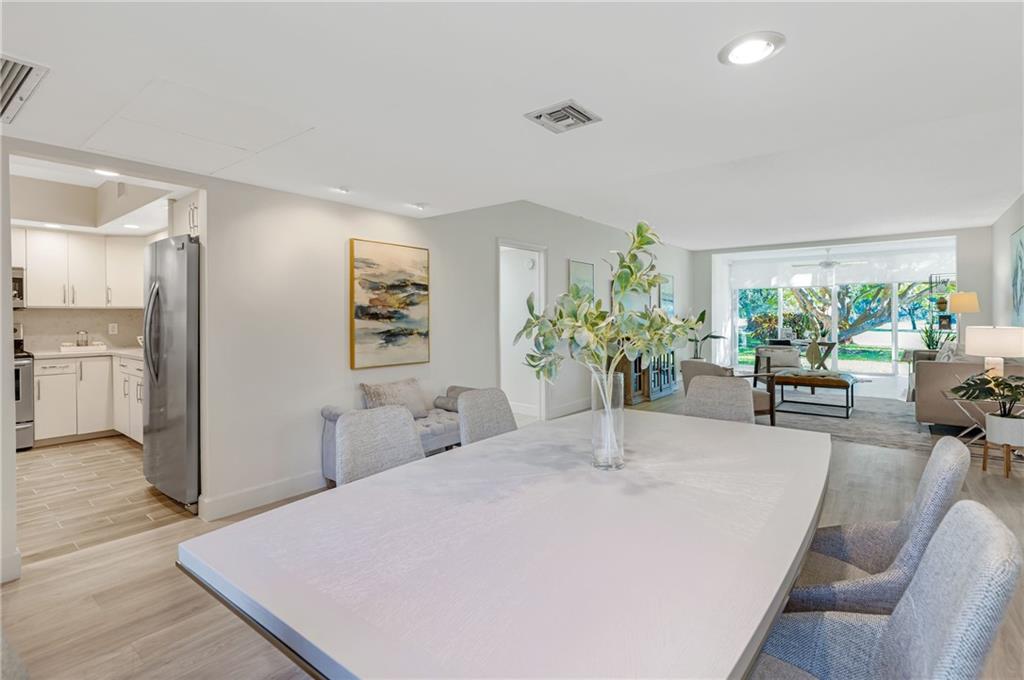 PALM AIRE CC - Residential