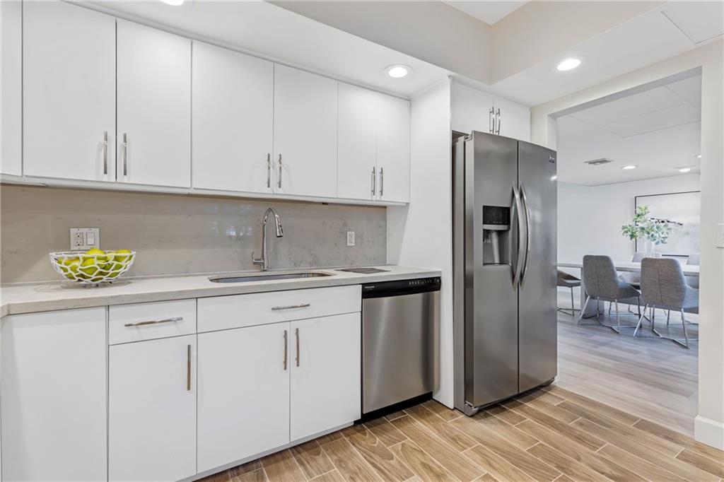 PALM AIRE CC - Residential