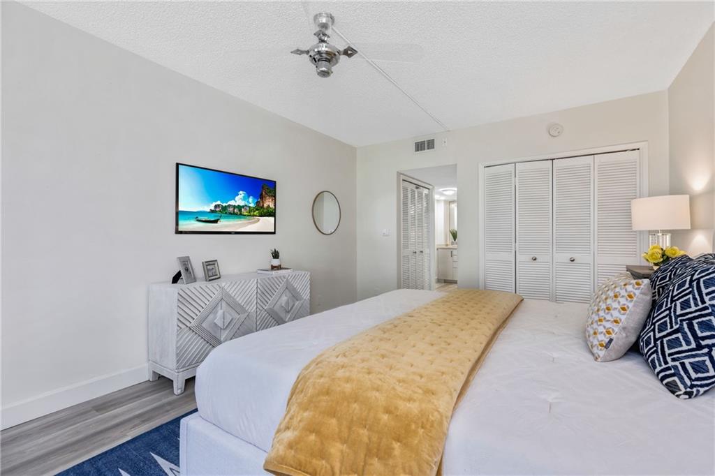 PALM AIRE CC - Residential