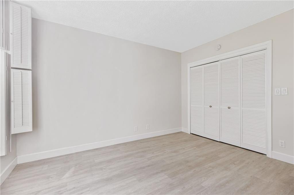 PALM AIRE CC - Residential