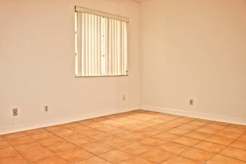 Oaks of Boca - Residential