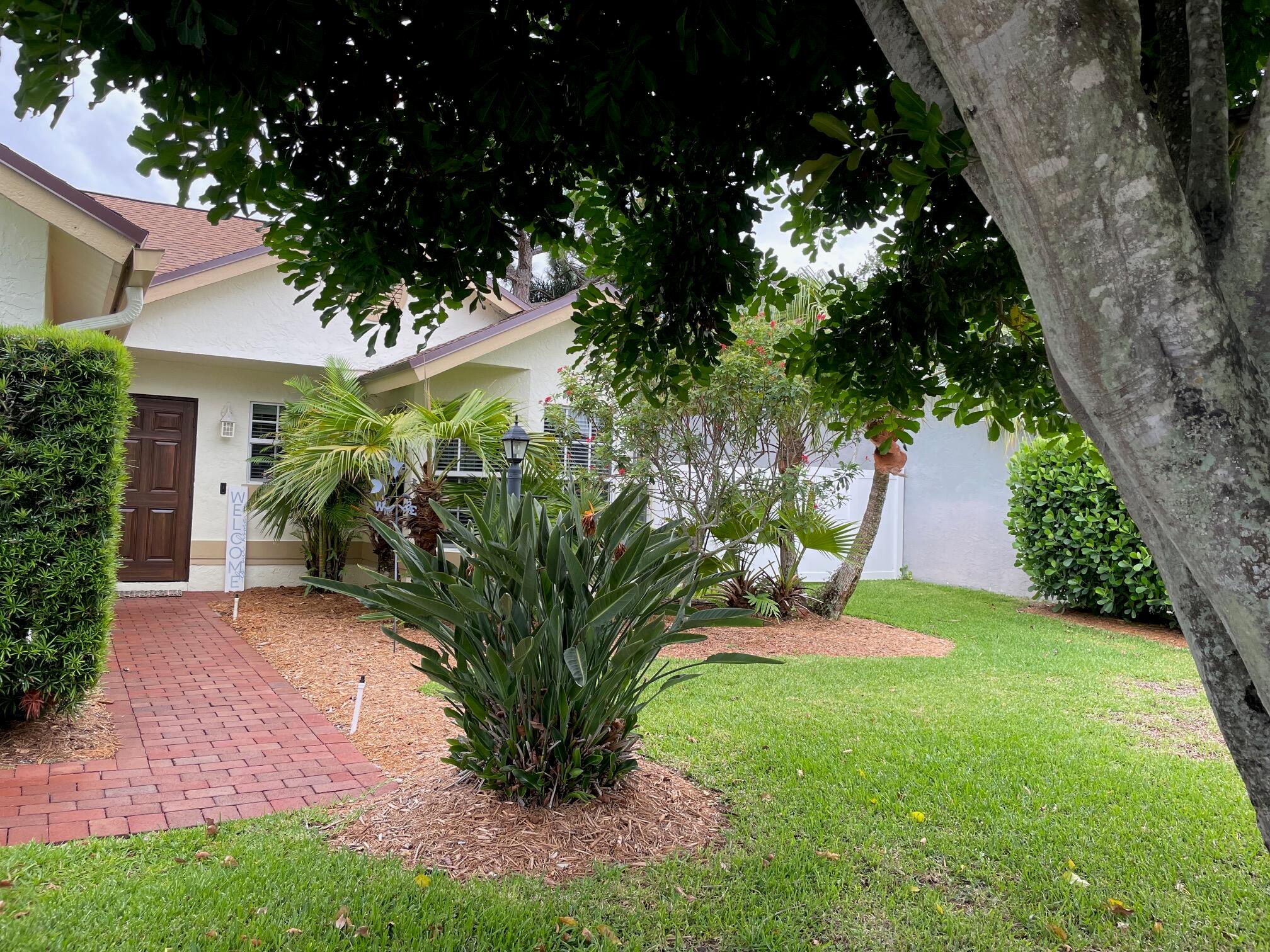 12861 Meadowbend Drive