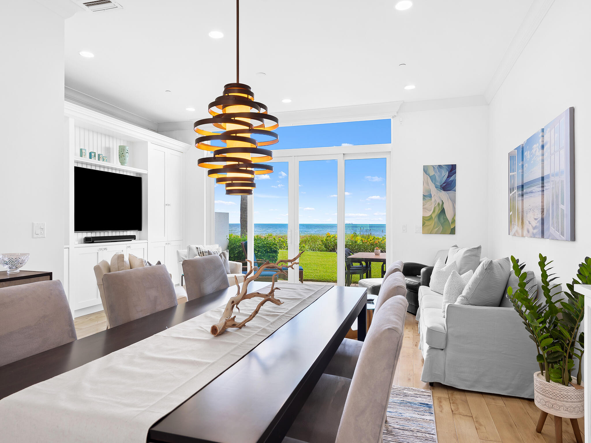 2115 S Ocean Boulevard 10