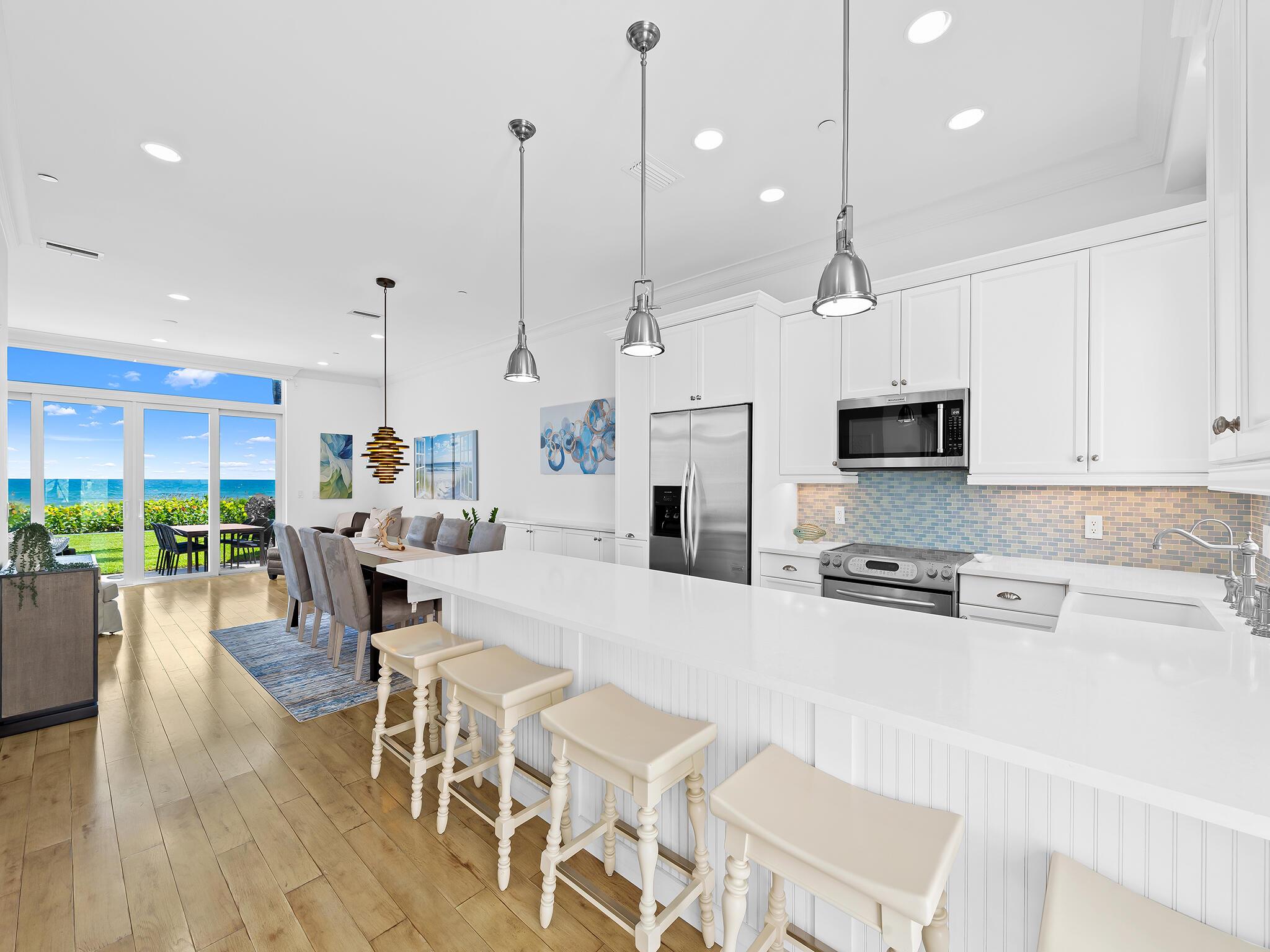 2115 S Ocean Boulevard 10