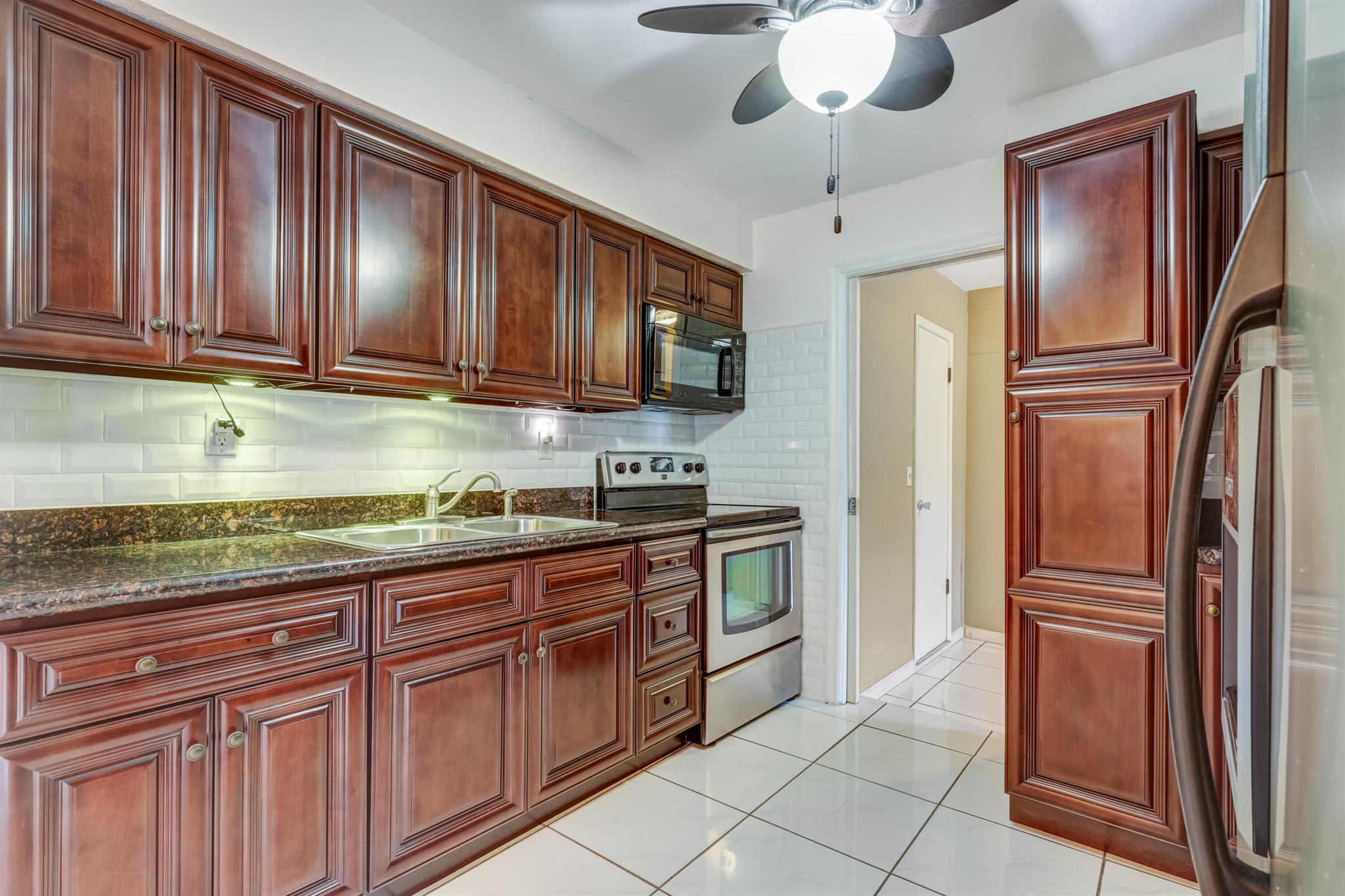 FOURTH ADD TO SUNRISE GOL - Residential