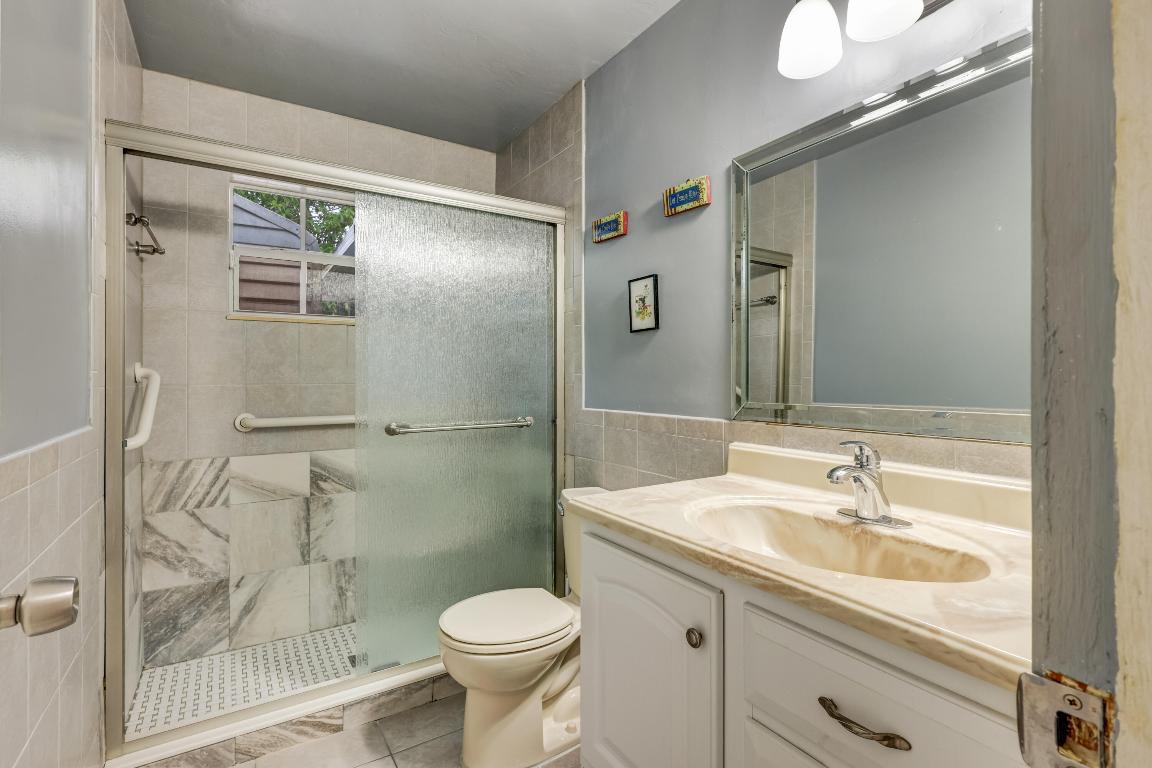 FOURTH ADD TO SUNRISE GOLF - Residential