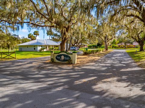1005 SE 14th Court Okeechobee FL 34974