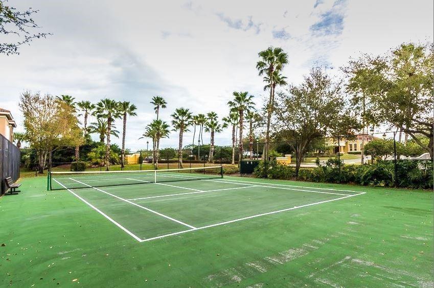 FAIRWAYS CONDO - Residential Lease