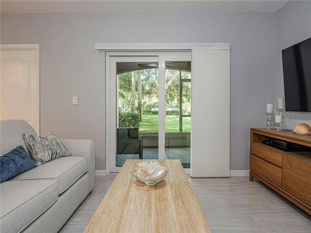 FAIRWAYS CONDO - Residential Lease