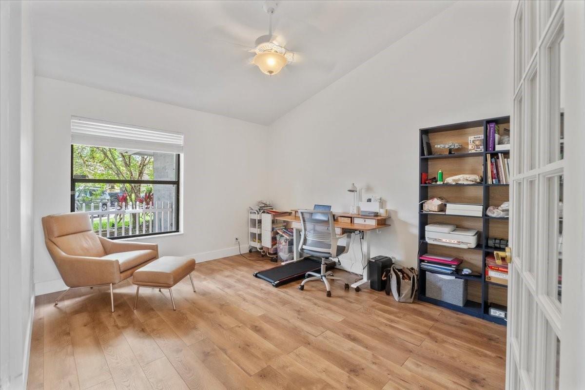 North Spgs 132-38 B - Residential