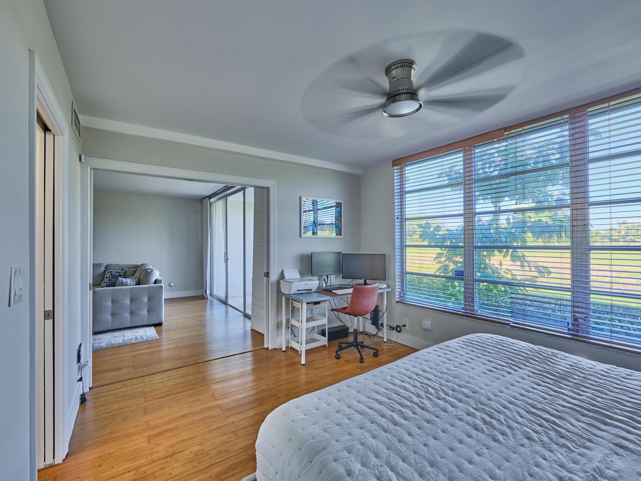 NO 4 PALM-AIRE COUNTRY CL - Residential