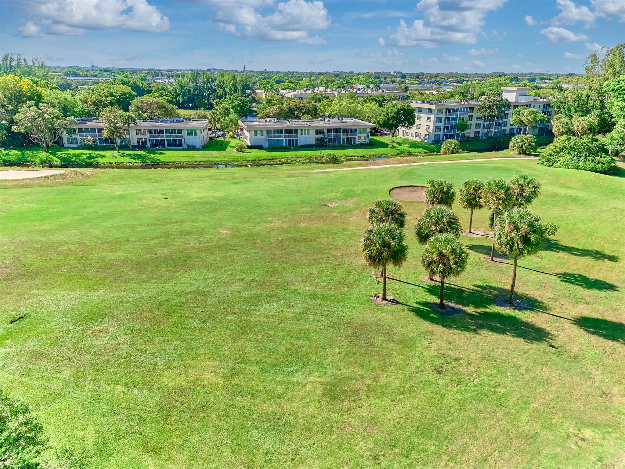 NO 4 PALM-AIRE COUNTRY CL - Residential