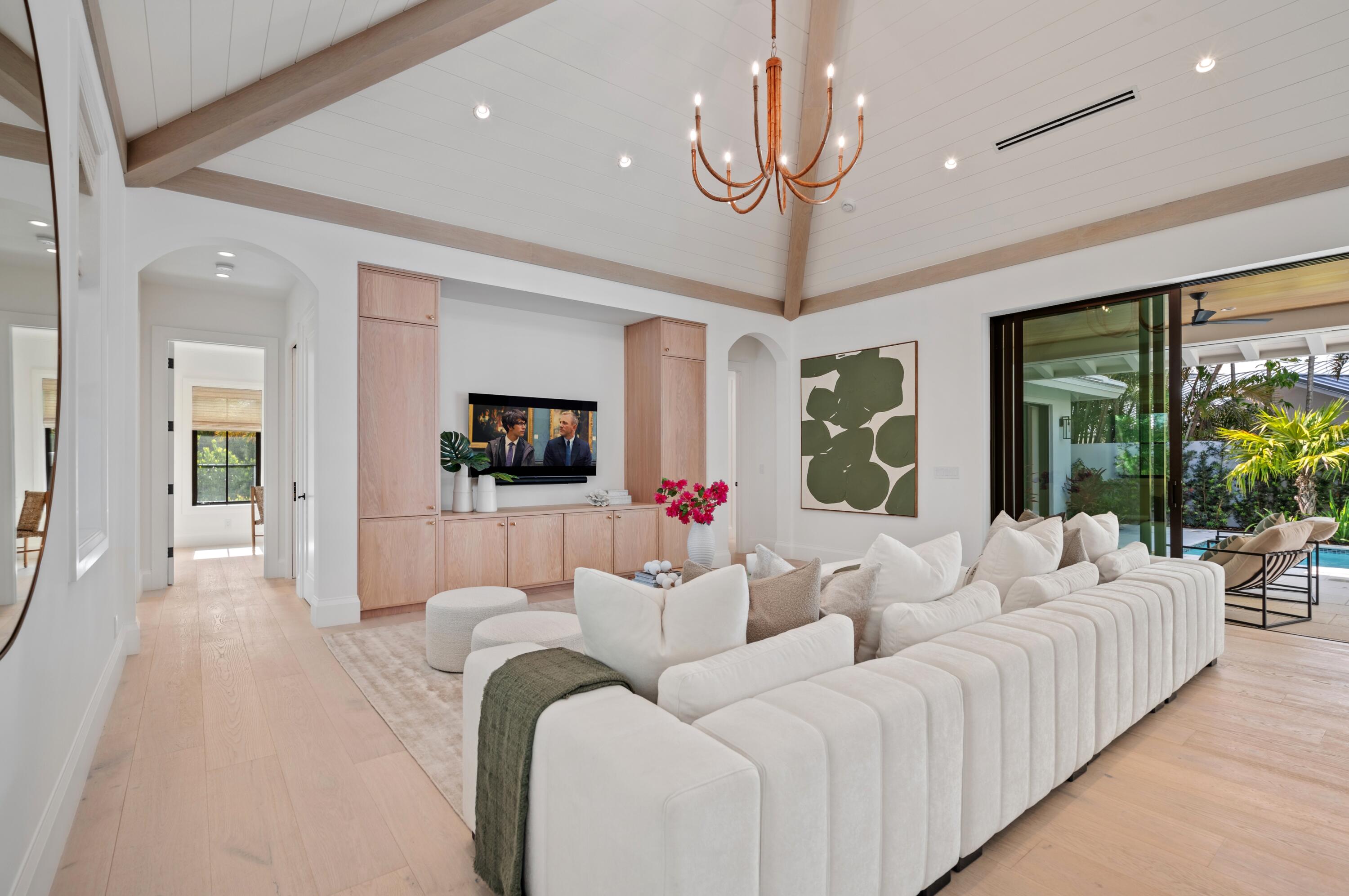 502 Gardenia Terrace