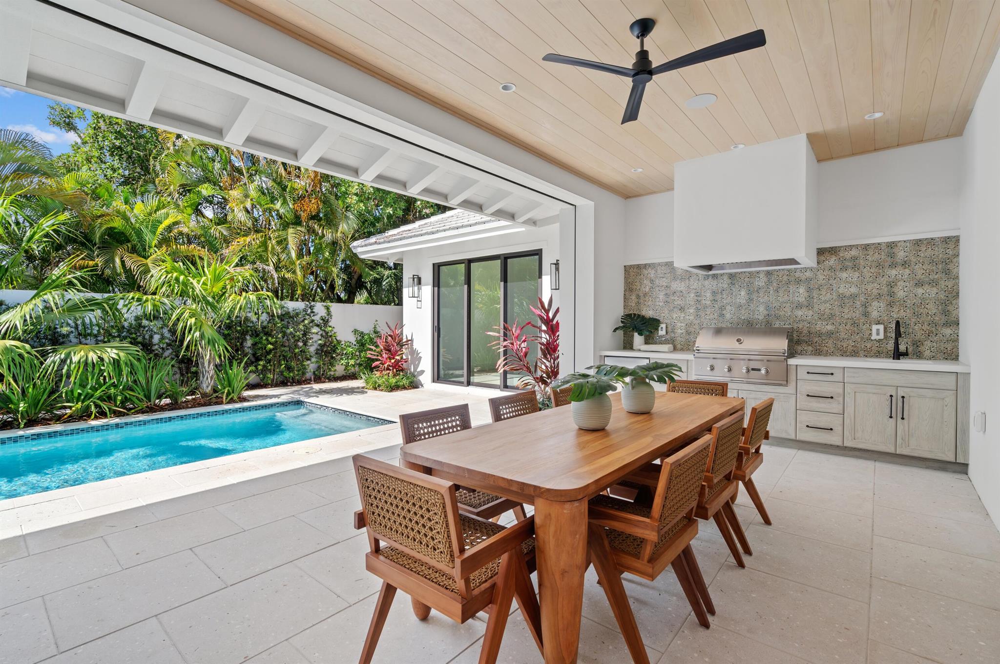 LAKE IDA SHORES 1ST ADD - Residential