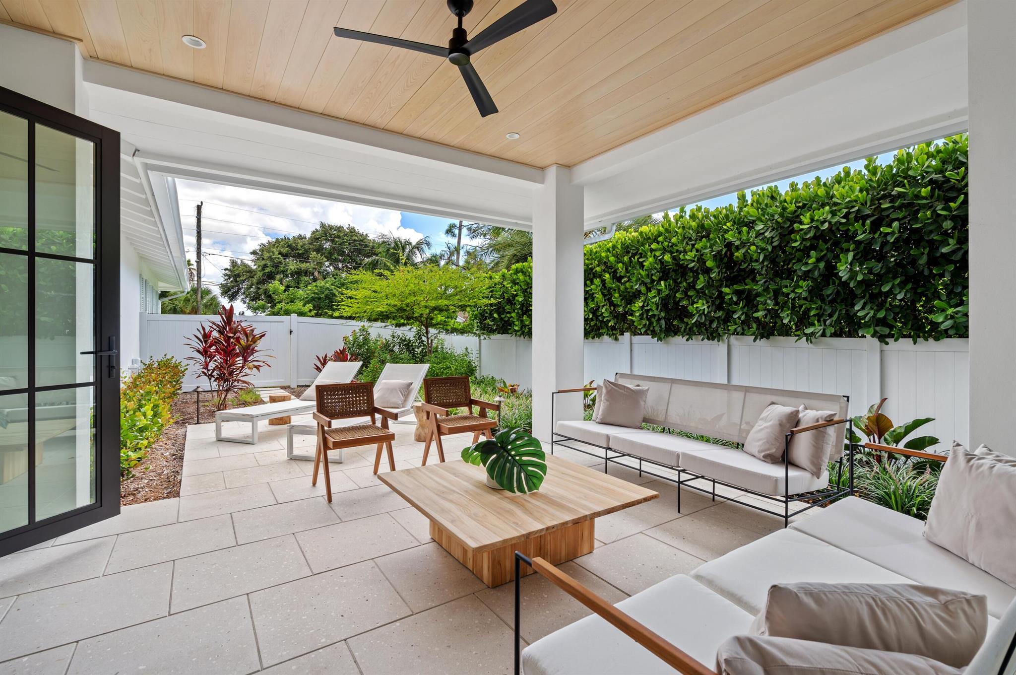 LAKE IDA SHORES 1ST ADD - Residential