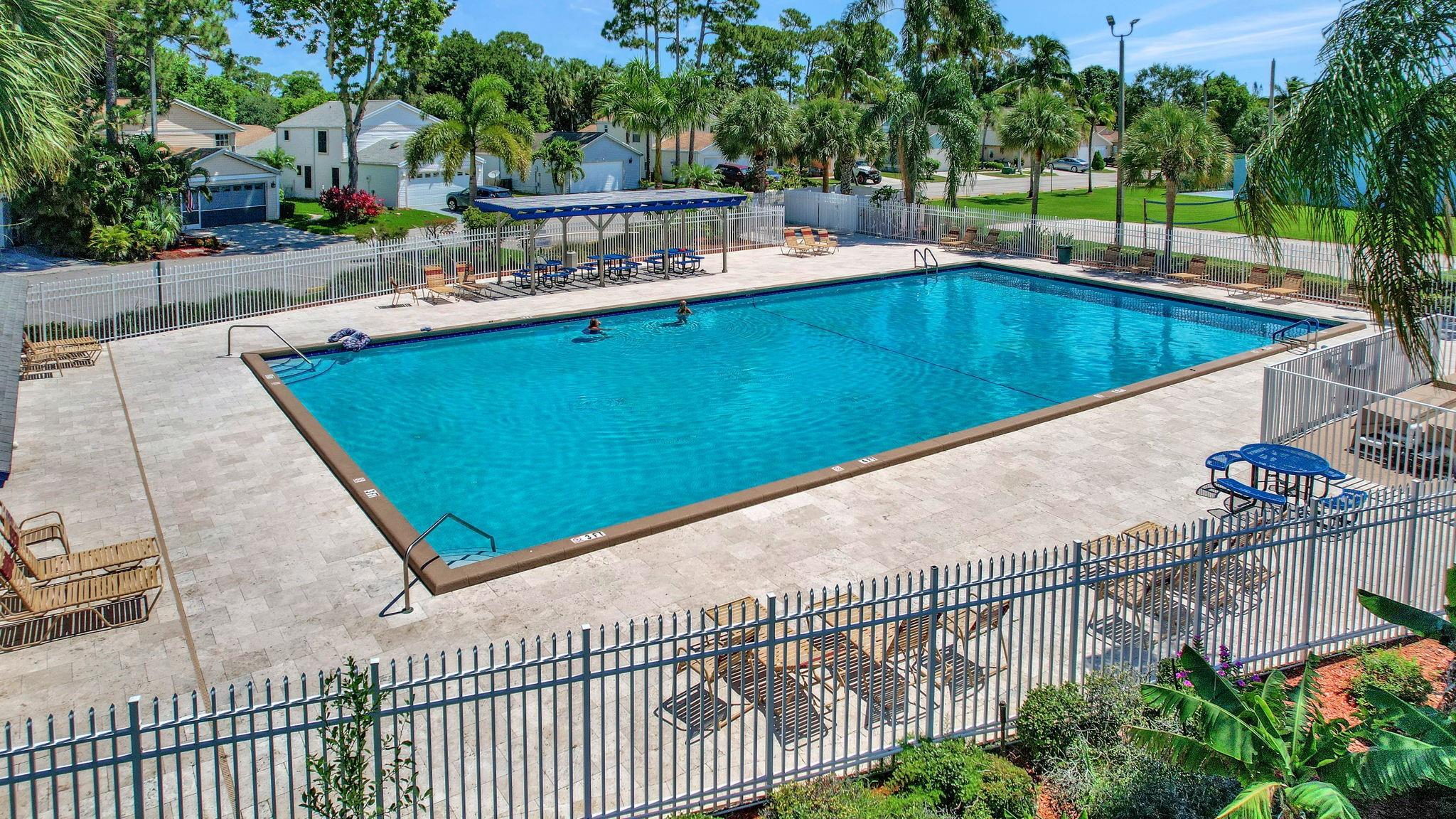 Victoria Woods 01 - Residential