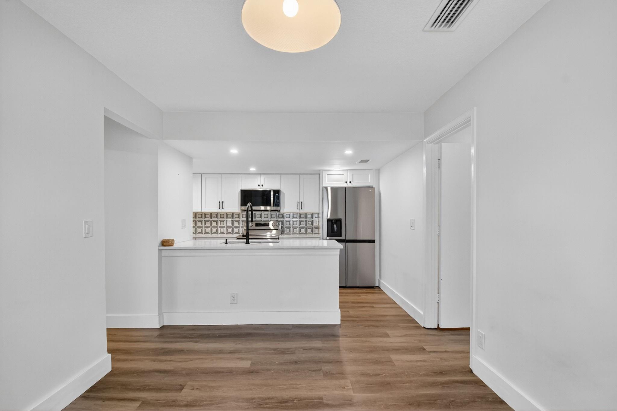 Victoria Woods 01 - Residential