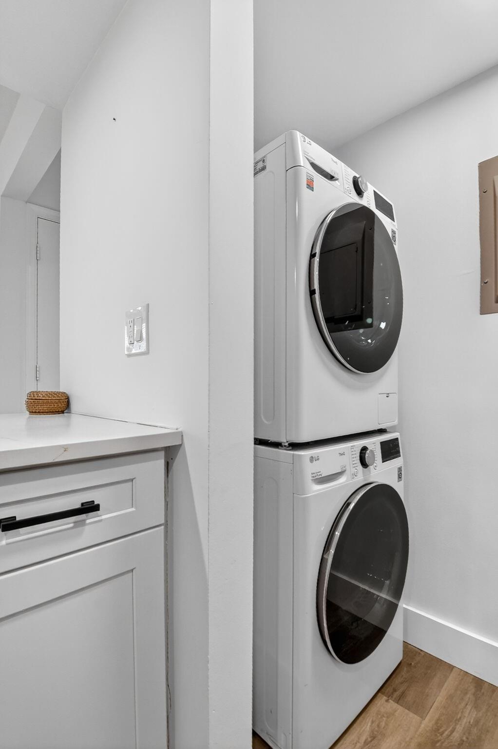 Victoria Woods 01 - Residential