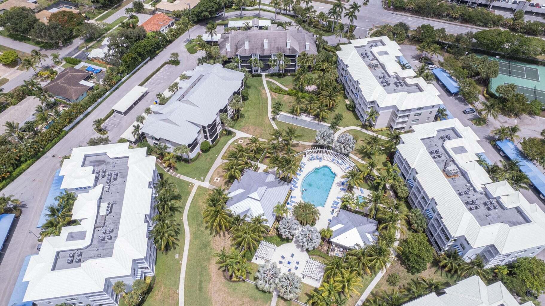 BAY COLONY CONDO - Residential Lease