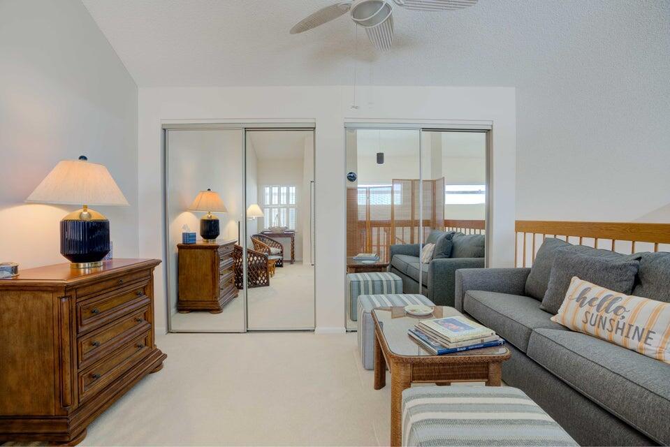 BAY COLONY CONDO - Residential Lease
