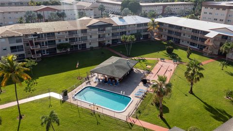 5300 Washington St D303 Hollywood FL 33021