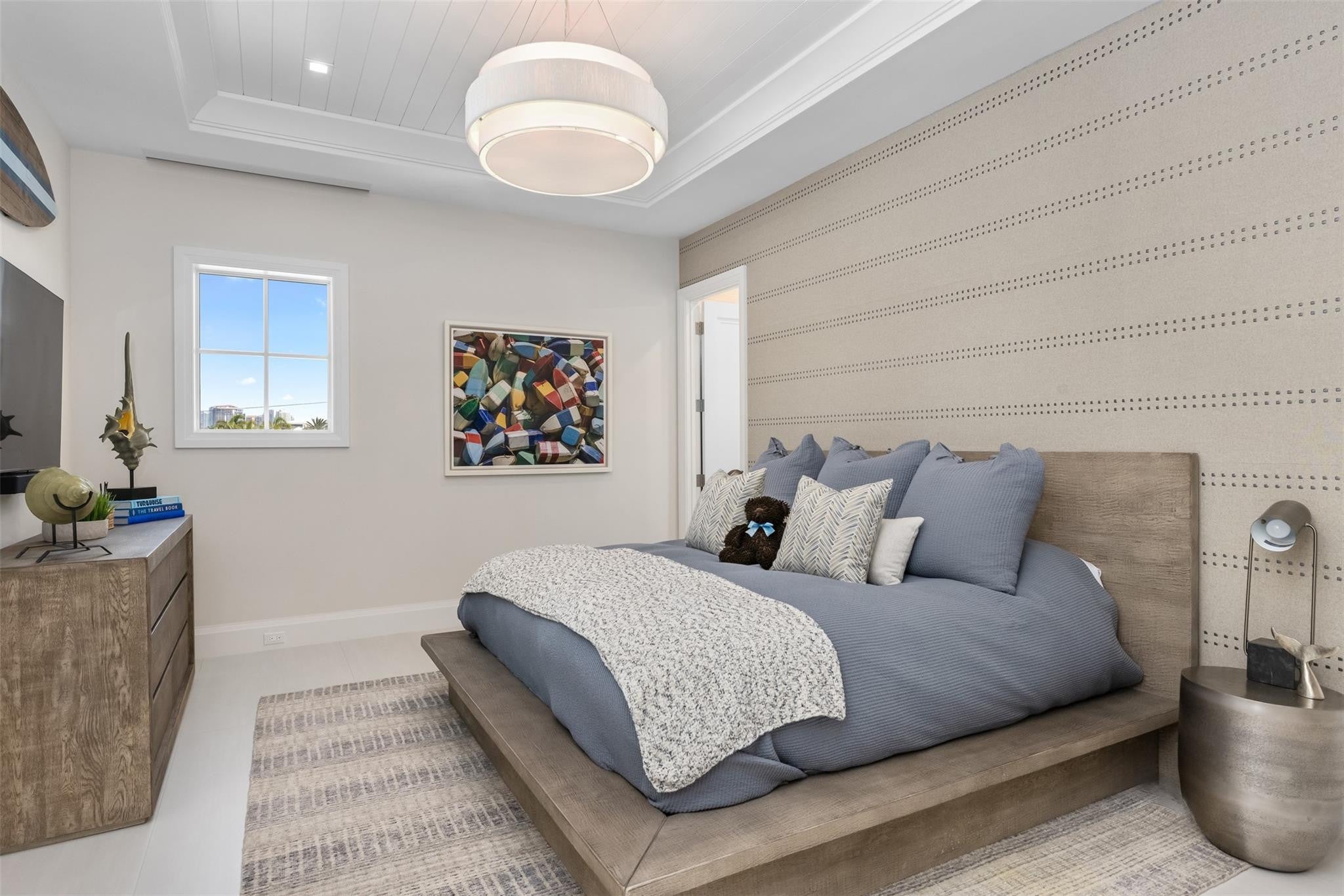 Nestled on one of Fort Lauderdales most desired streets, with only 17 – image 70