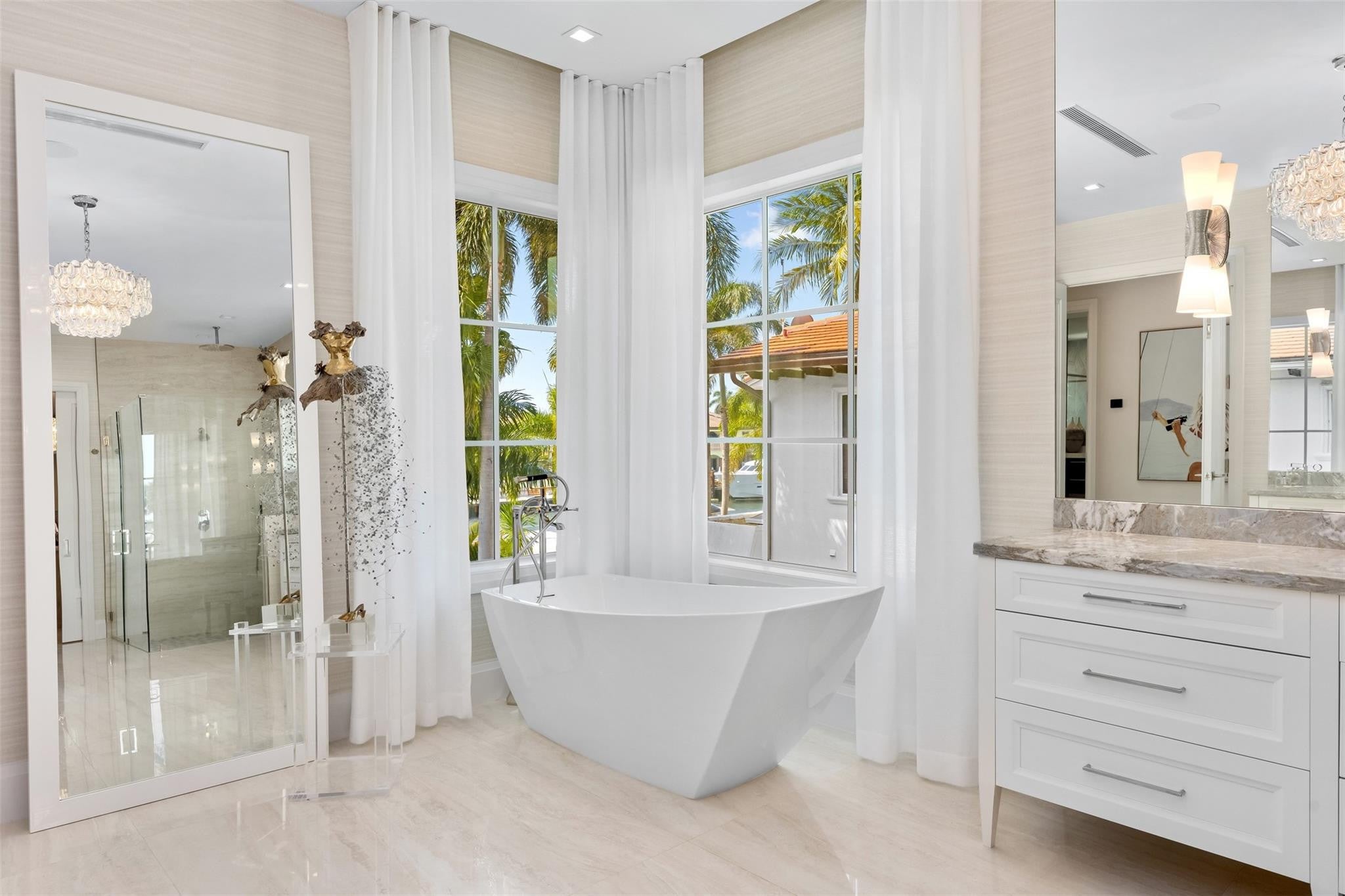 Nestled on one of Fort Lauderdales most desired streets, with only 17 – image 51
