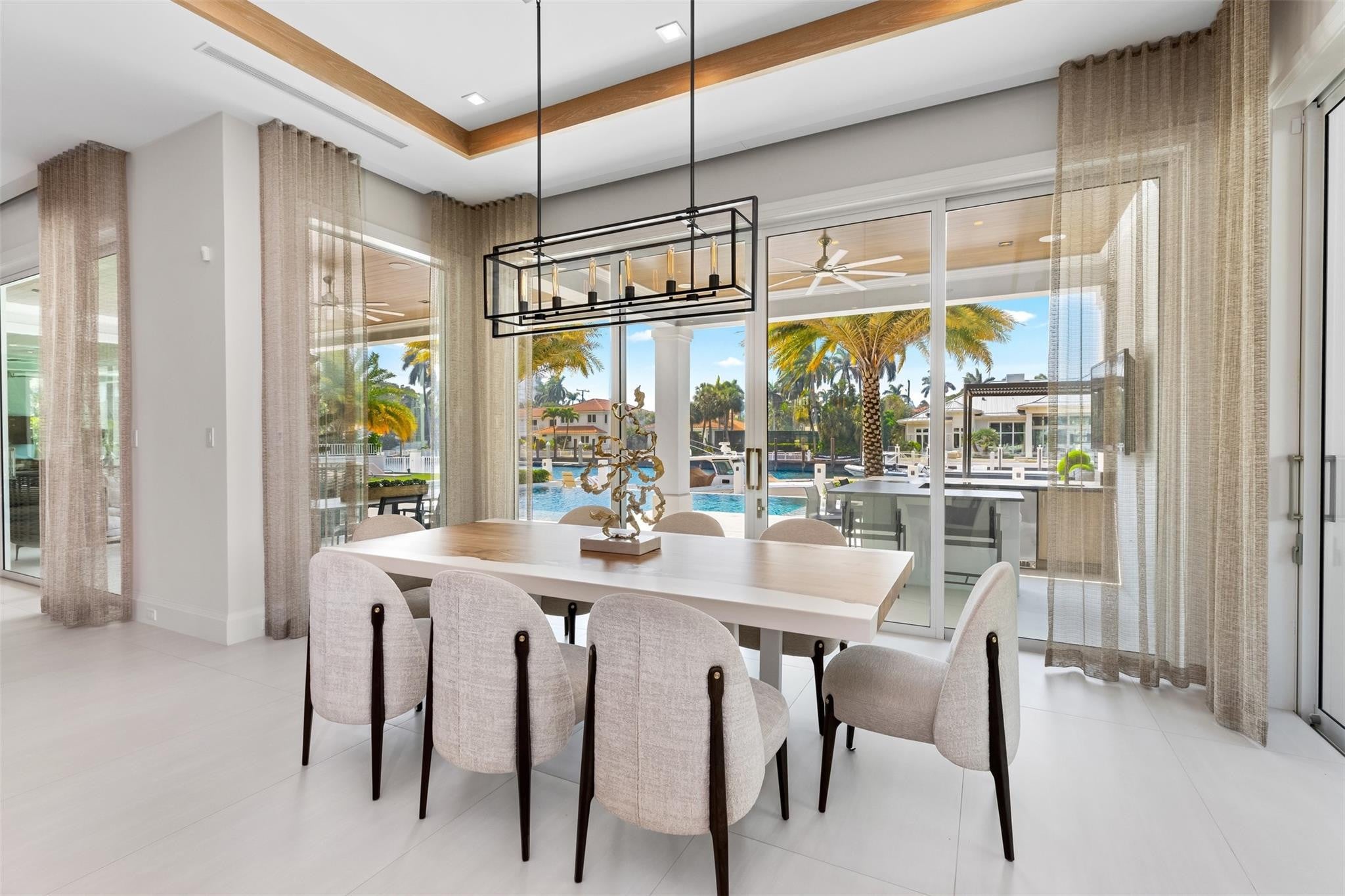 Nestled on one of Fort Lauderdales most desired streets, with only 17 – image 31