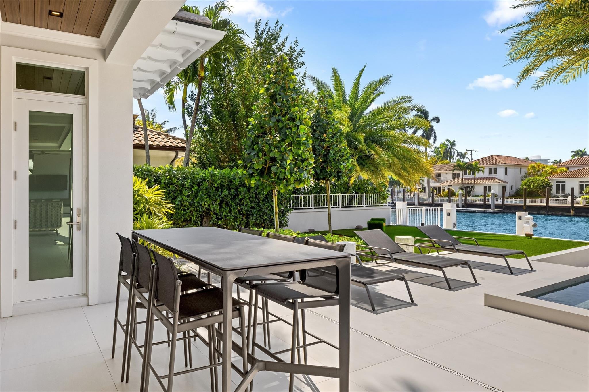 Nestled on one of Fort Lauderdales most desired streets, with only 17 – image 81