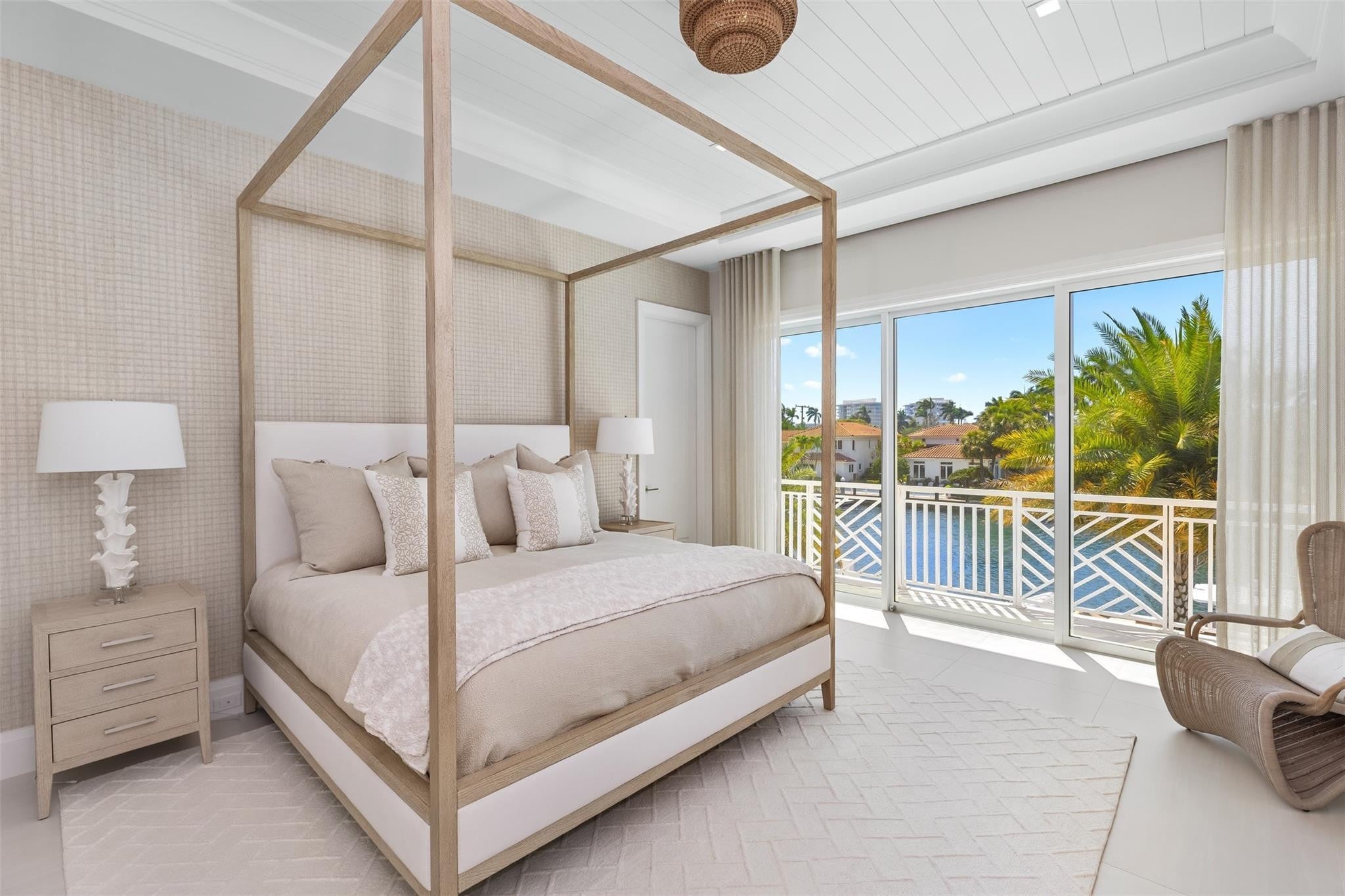 Nestled on one of Fort Lauderdales most desired streets, with only 17 – image 62