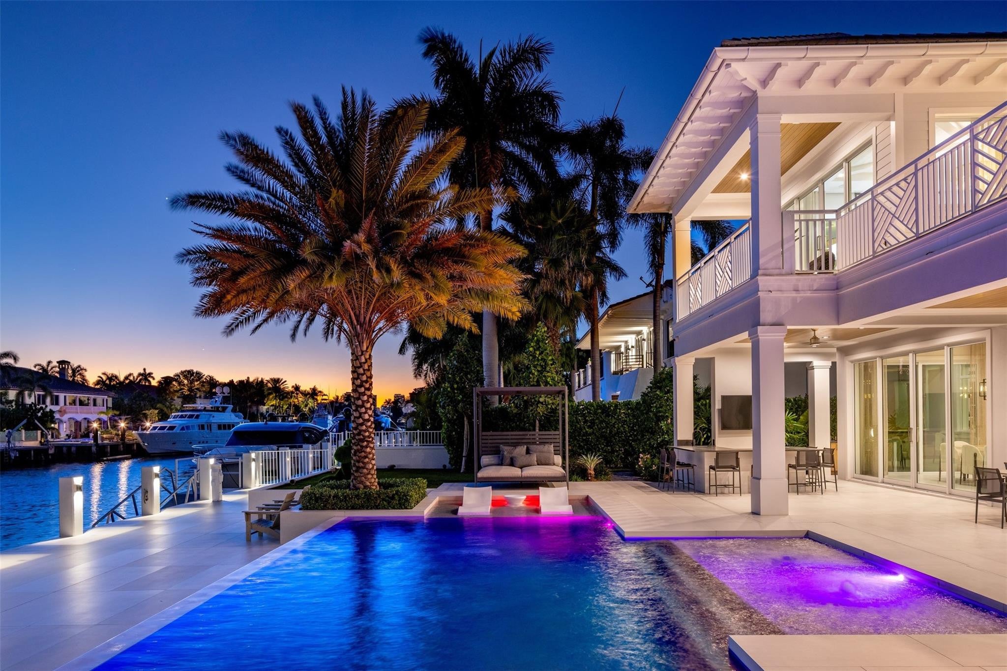 Nestled on one of Fort Lauderdales most desired streets, with only 17 – image 98