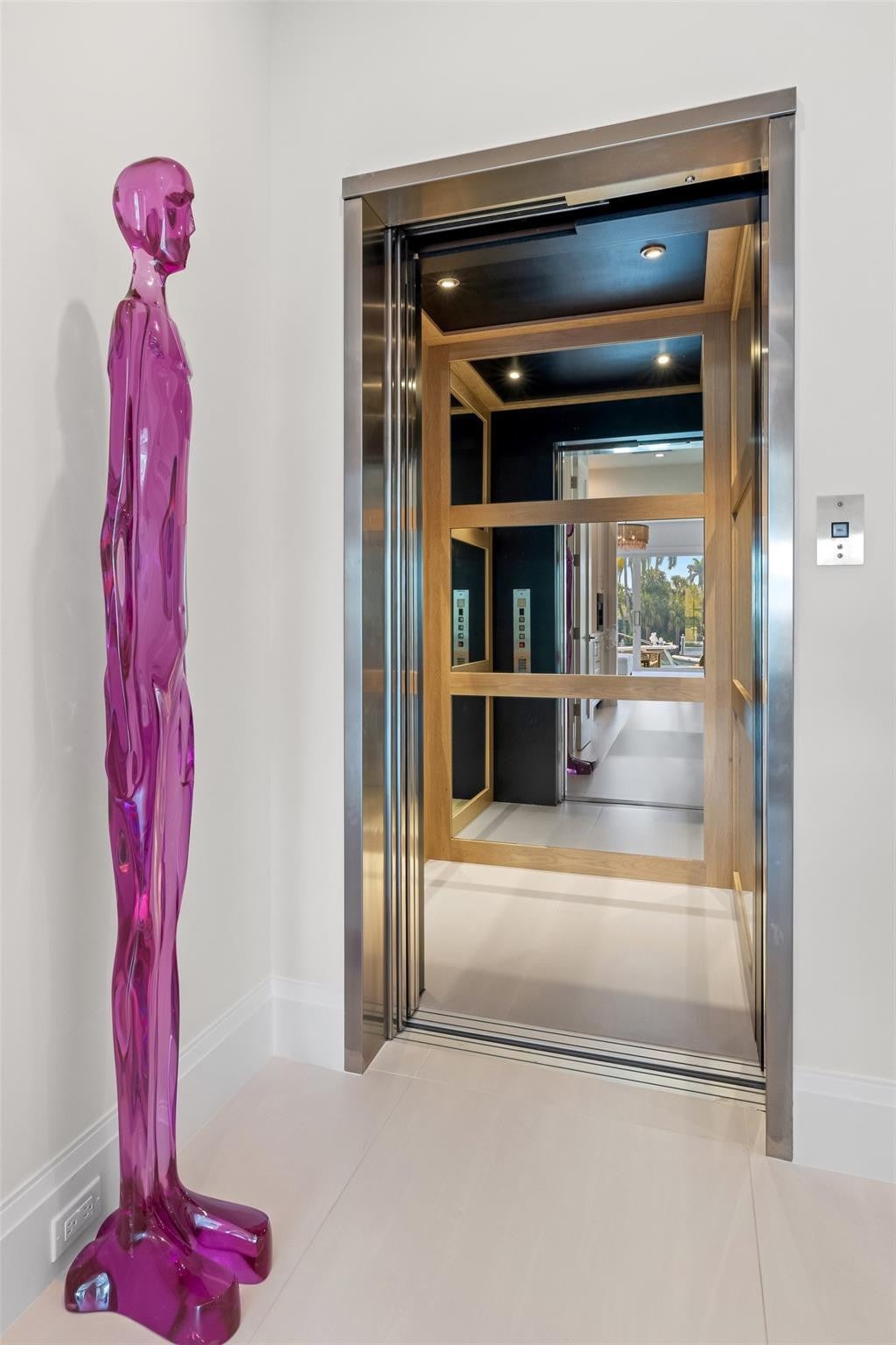 Nestled on one of Fort Lauderdales most desired streets, with only 17 – image 46