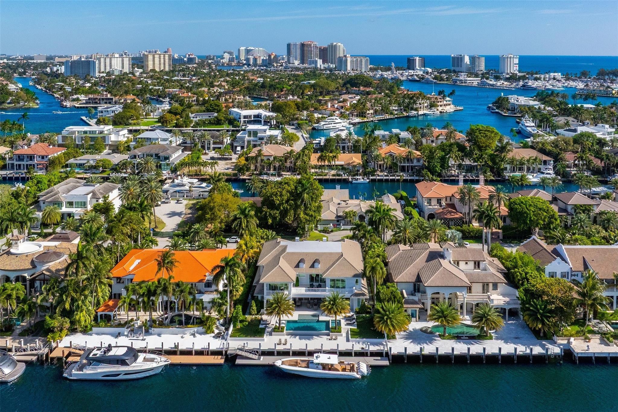 Nestled on one of Fort Lauderdales most desired streets, with only 17 – image 85