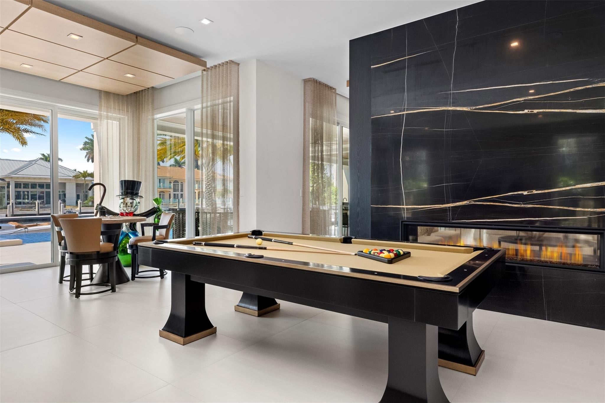 Nestled on one of Fort Lauderdales most desired streets, with only 17 – image 38