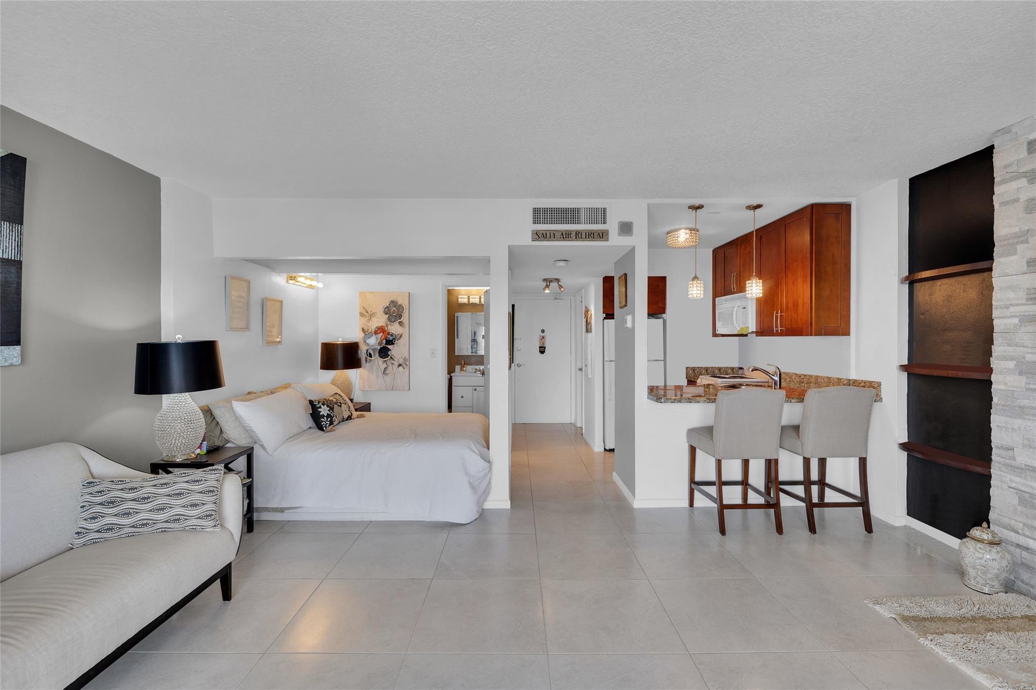 Lauderdale Tower - Residential Lease