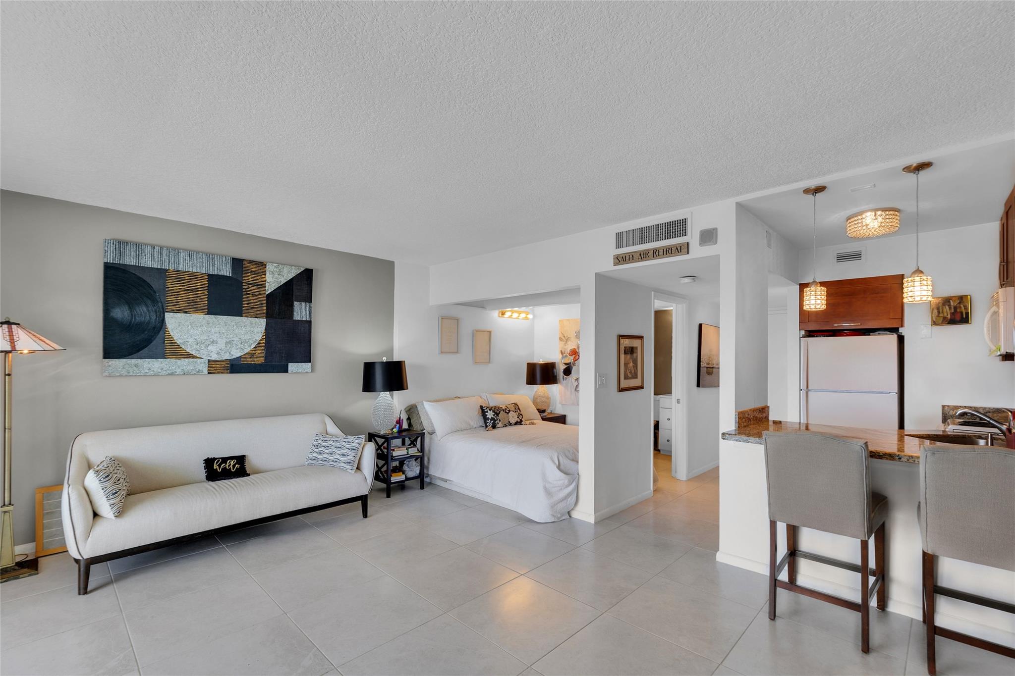 Lauderdale Tower - Residential Lease