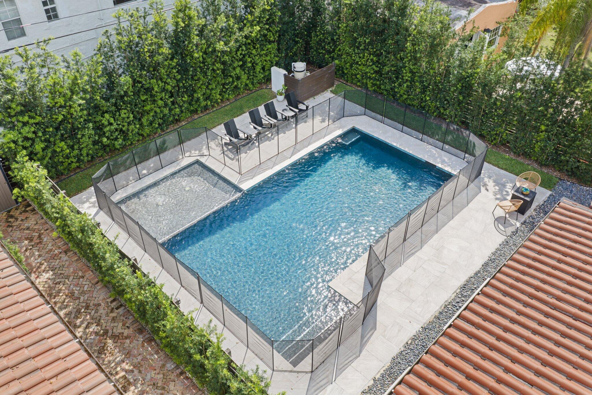 FLAMINGO PARK - Residential