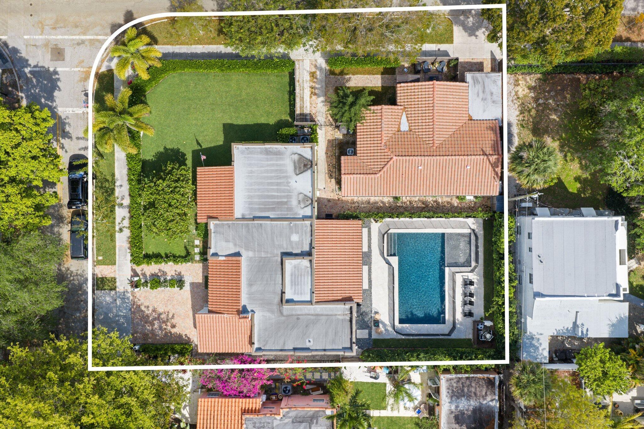 FLAMINGO PARK - Residential