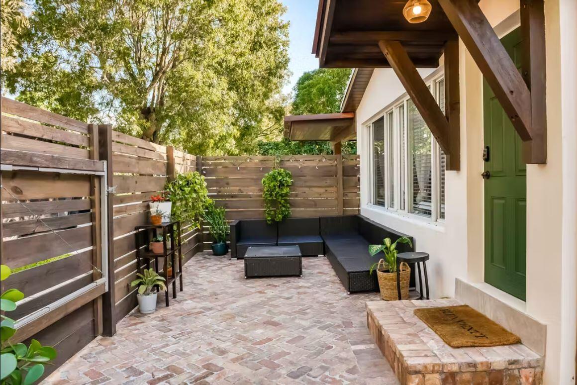 FLAMINGO PARK - Residential