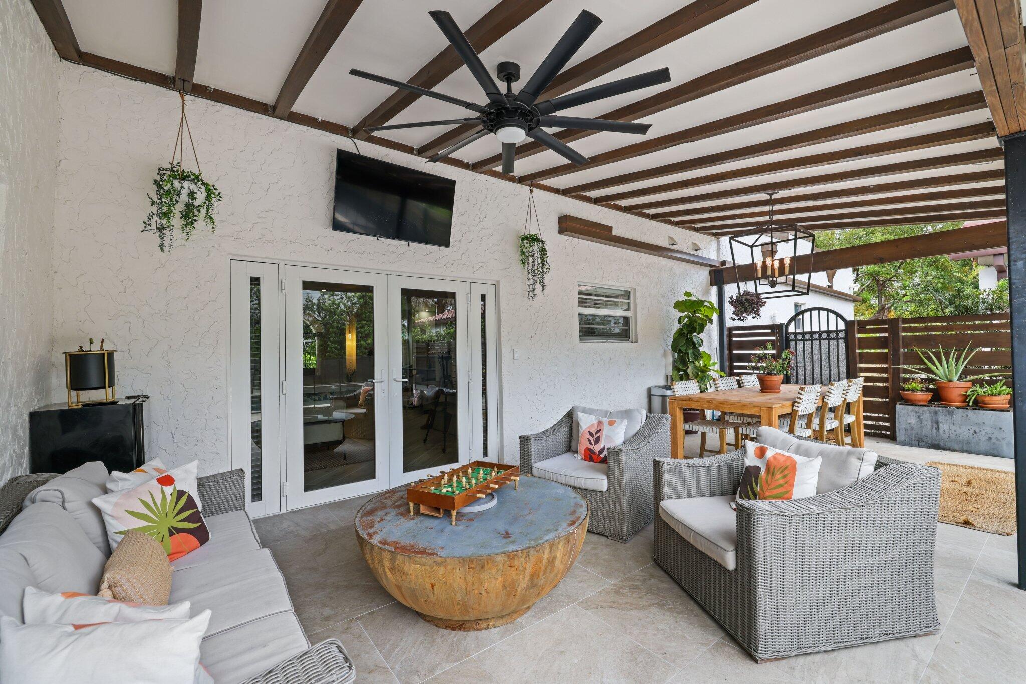 FLAMINGO PARK - Residential