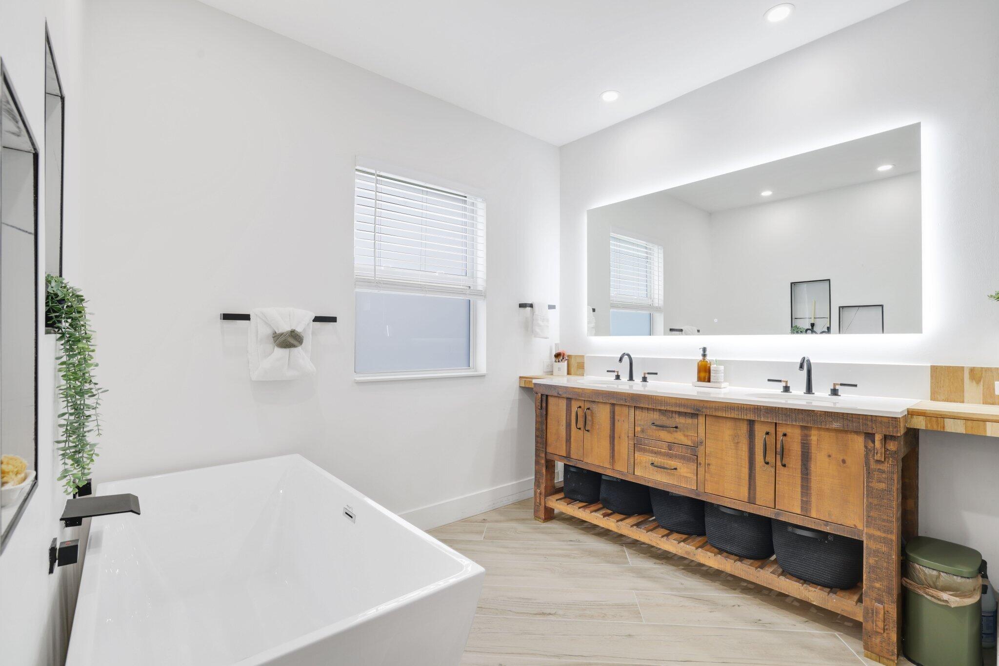 FLAMINGO PARK - Residential