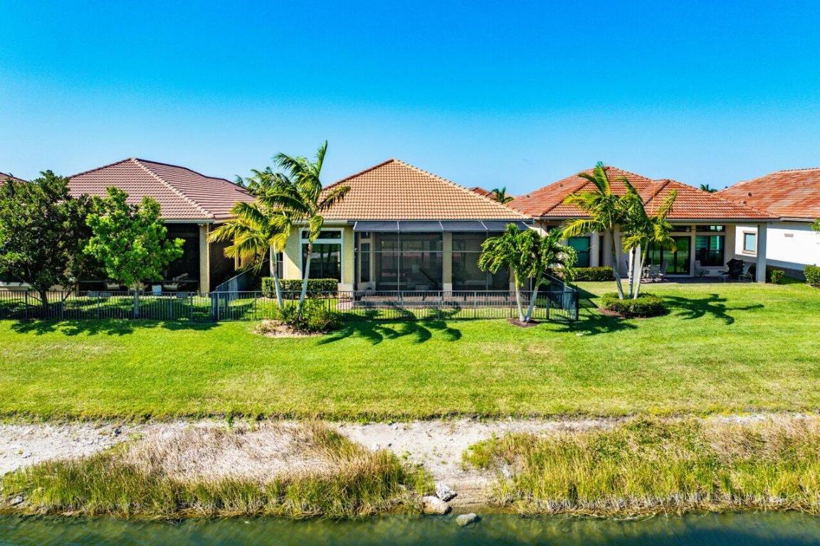 PARKLAND ROYALE - Residential