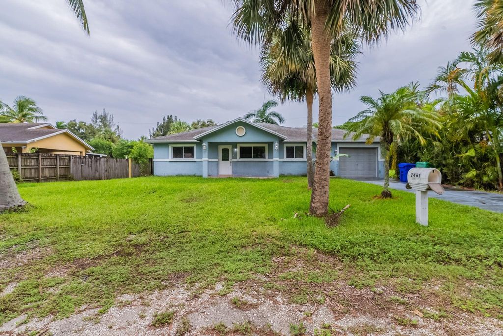 Photo of 2461 SW 43rd Terrace, Fort Lauderdale, FL 33317 (MLS # F10519996)