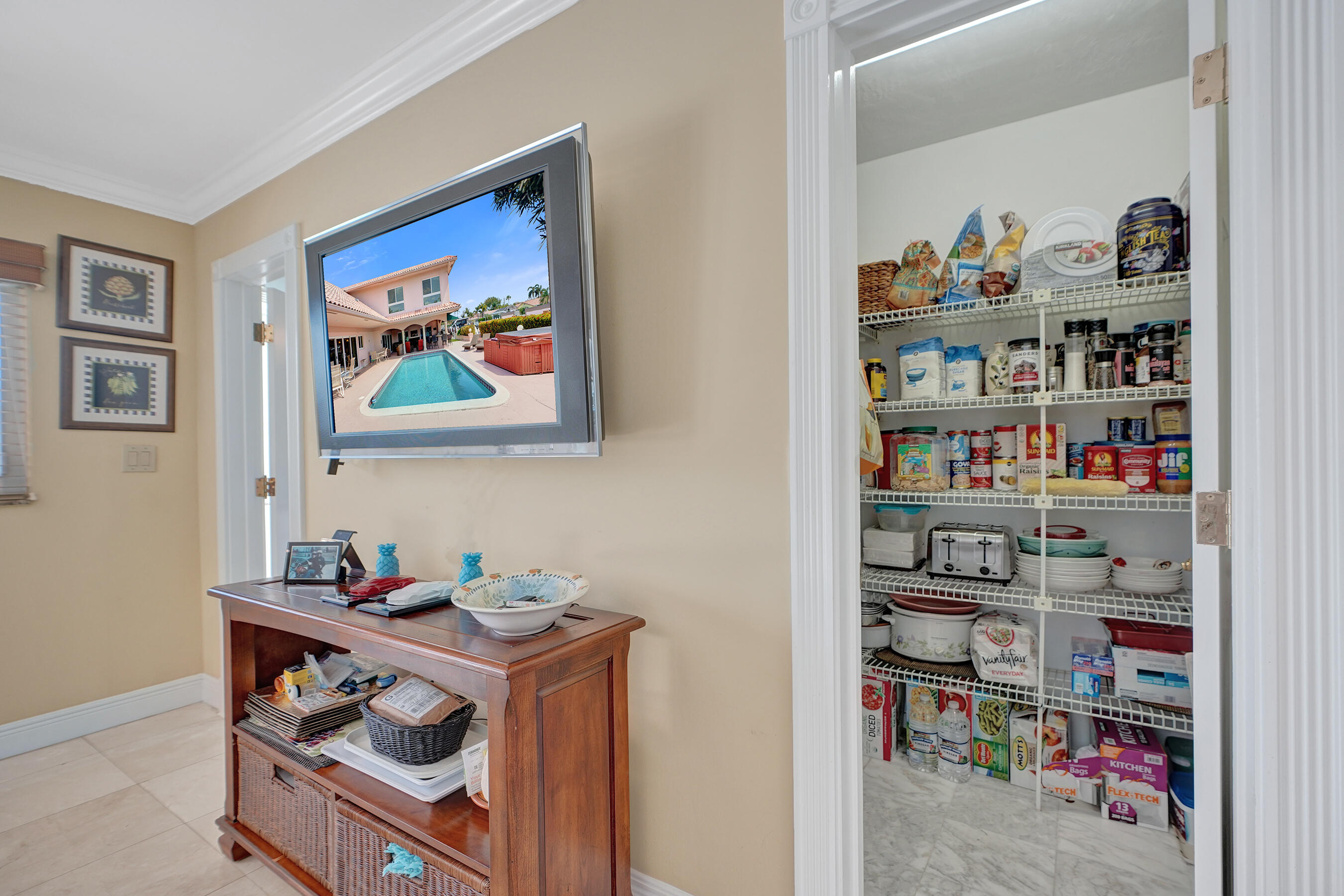 LANDINGS FIRST SEC - Residential