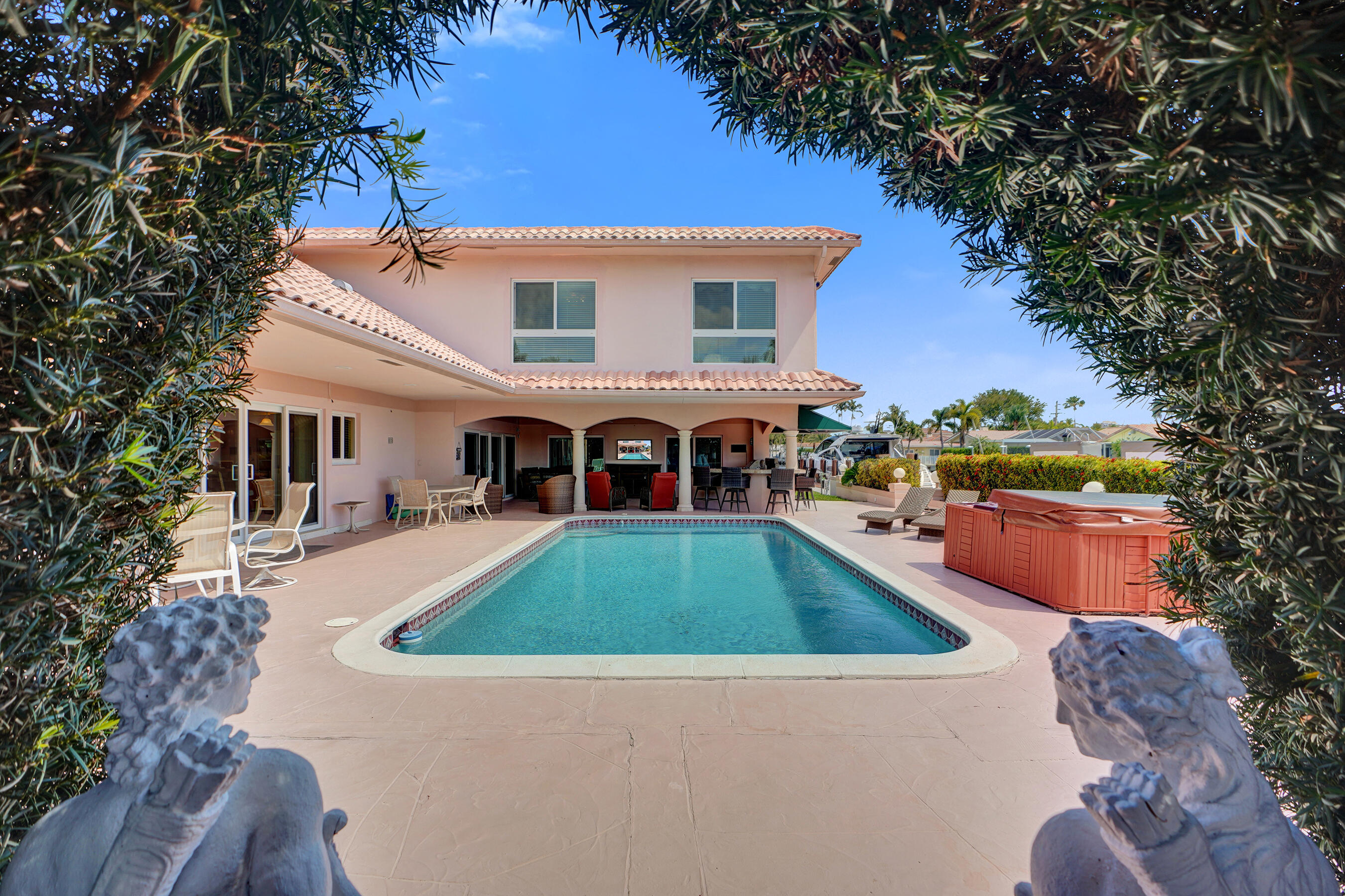 LANDINGS FIRST SEC - Residential