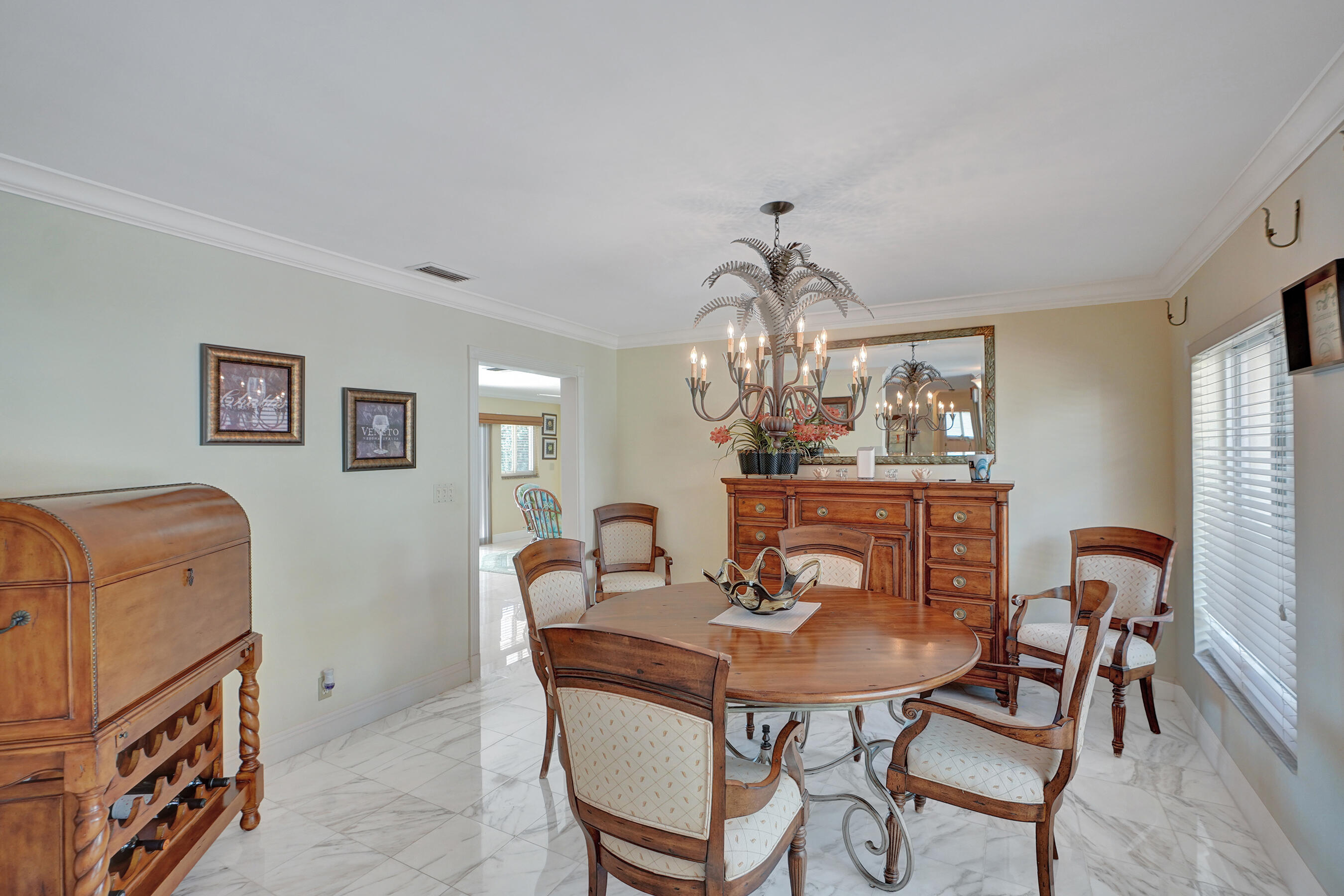 LANDINGS FIRST SEC - Residential