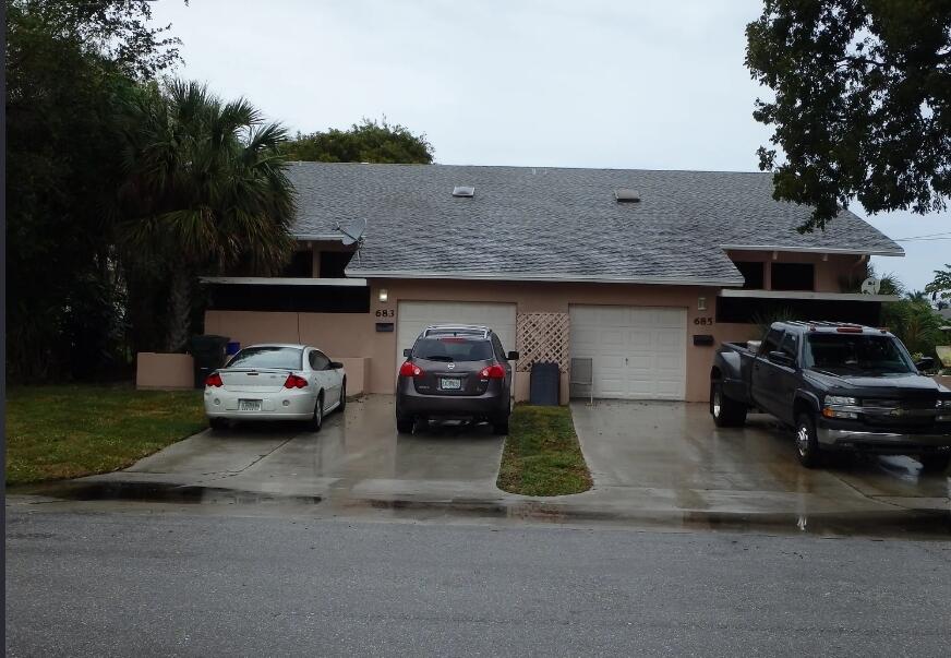 DELRAY MNR - Residential Income