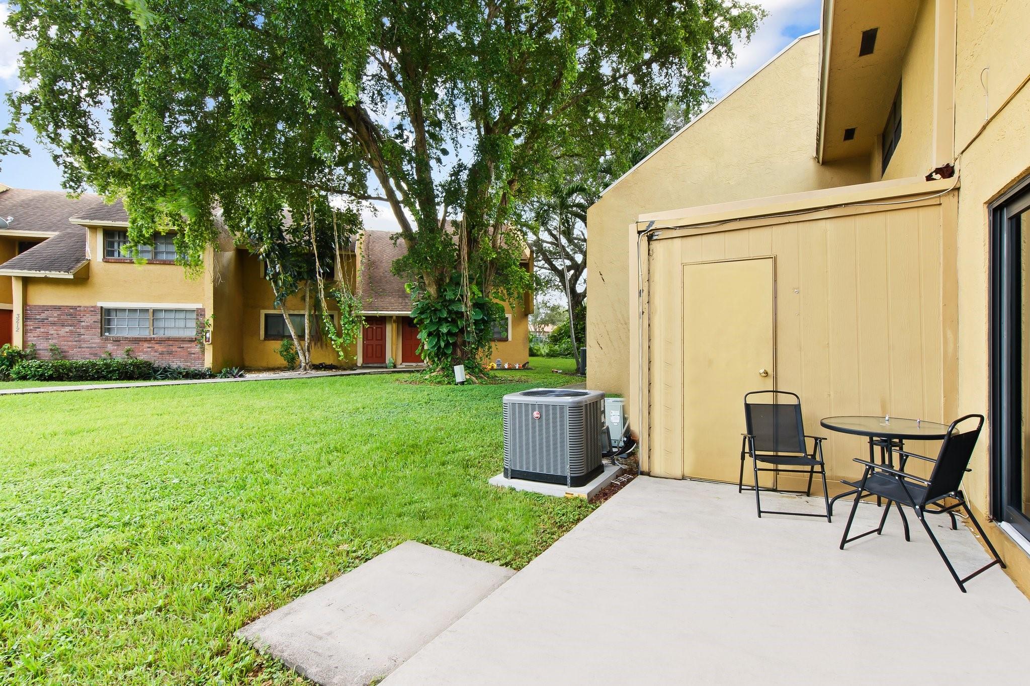 Center Court - Residential