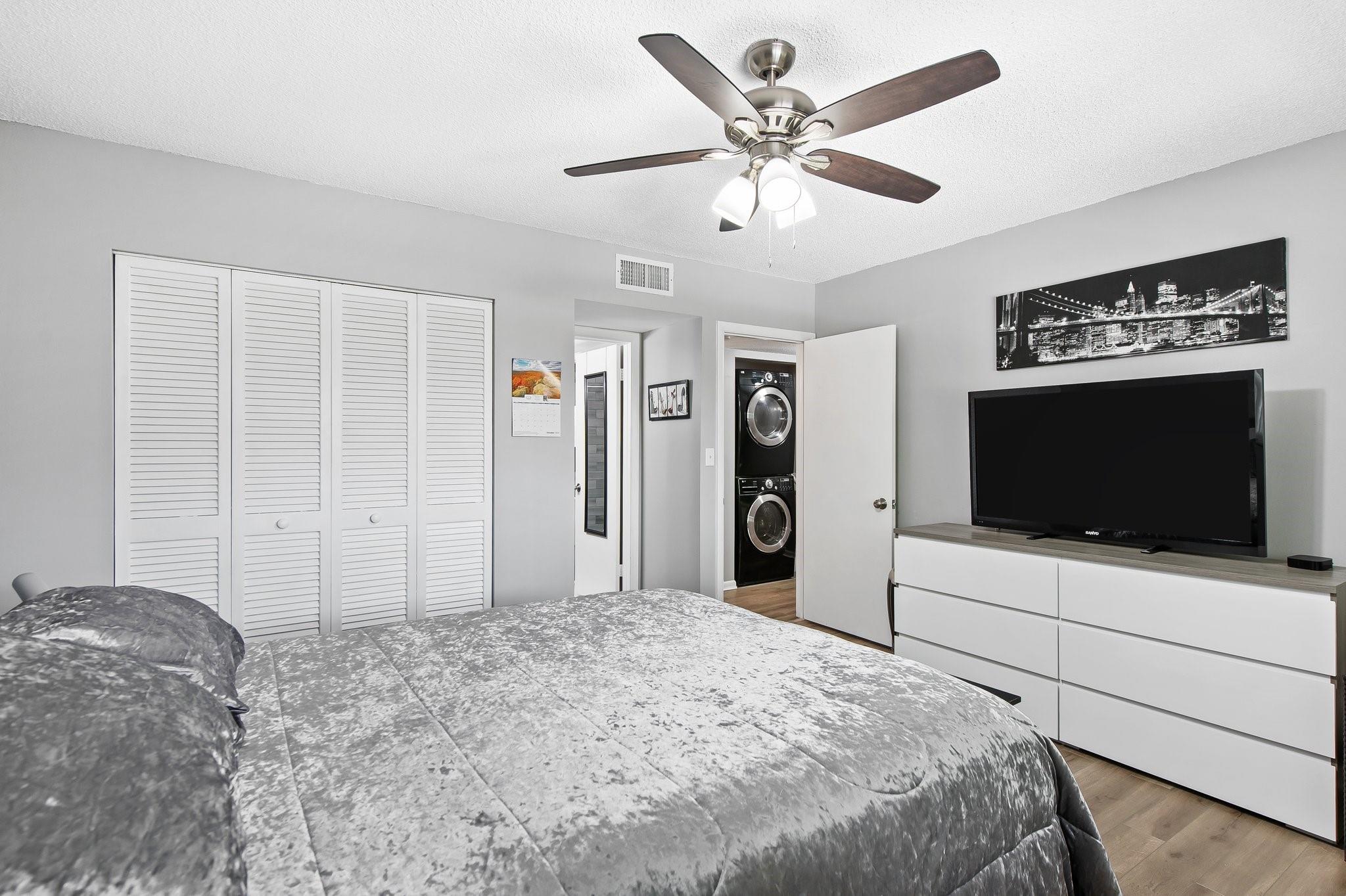 Center Court - Residential